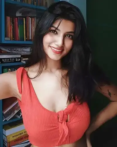 Chakur Call Girl