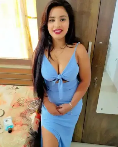 Chakur Escorts