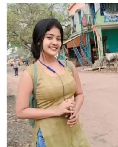 Chakur Escort Service